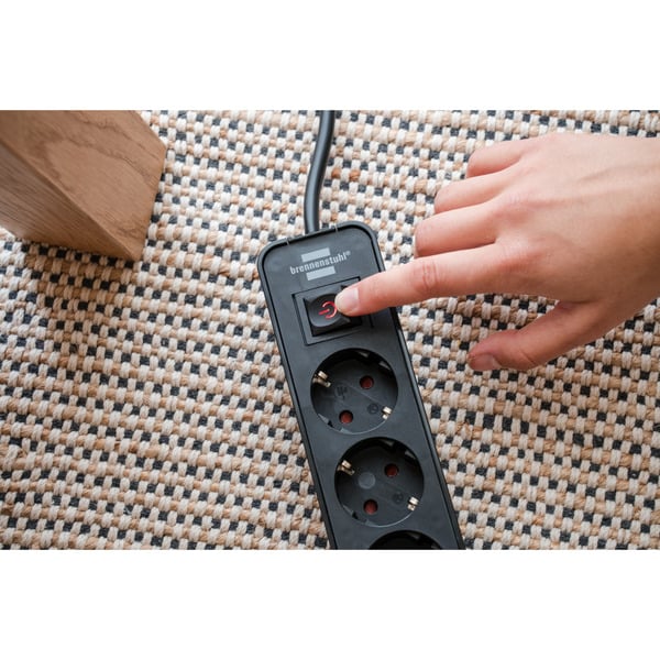Brennenstuhl Ecolor Steckdosenleiste 4-fach avec 2x USB-C, 1x USB-A - Brennenstuhl - vue 9