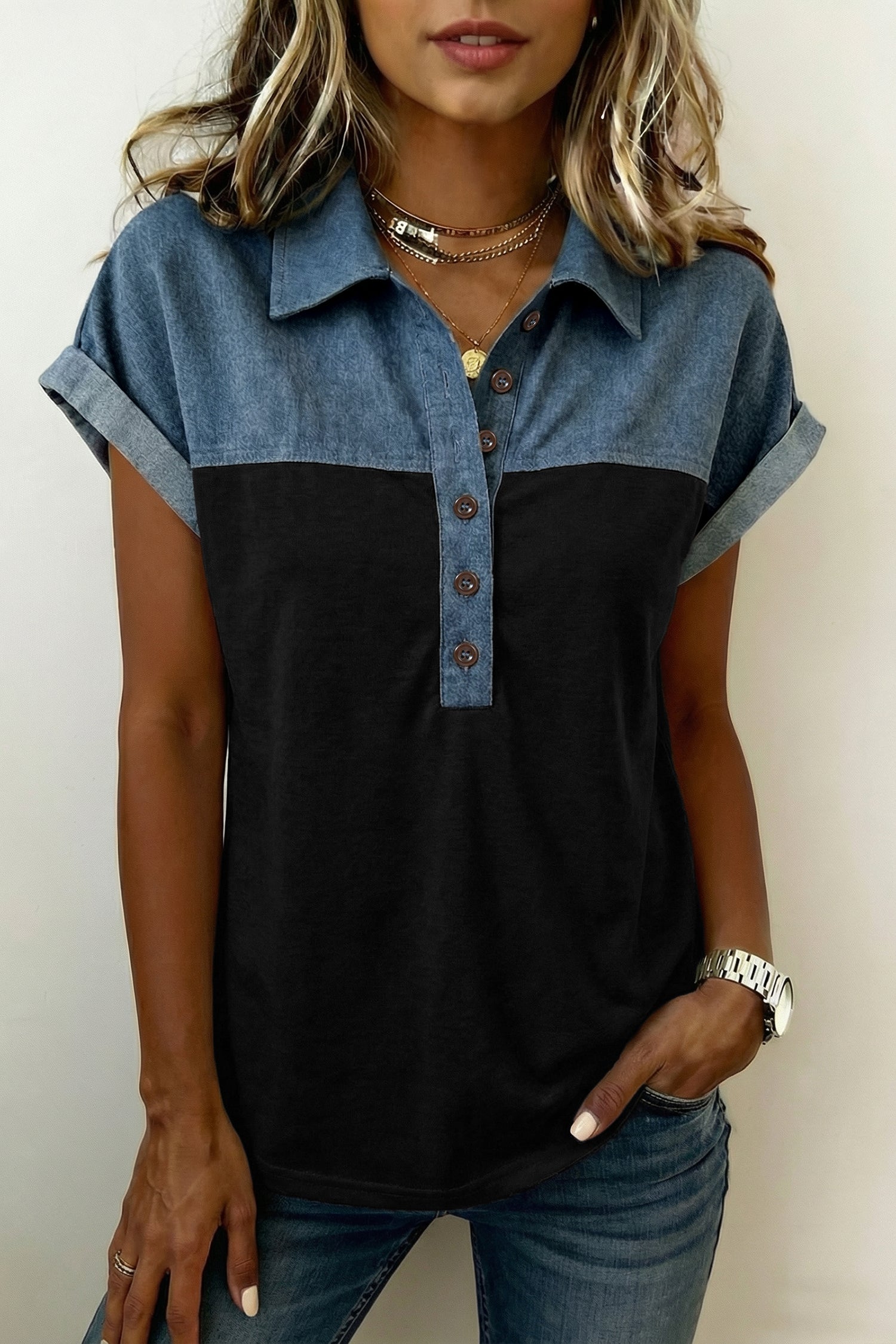 Haut color block, patchwork denim, manches courtes, col polo, boutons — noir
