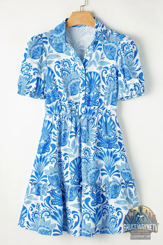 Mini-robe à volants à la taille avec cordon de serrage et imprimé floral rétro bleu ciel - Dresses/Floral Dresses